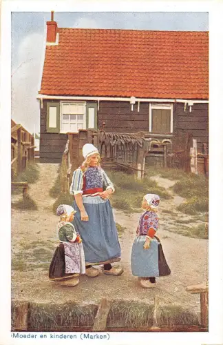 BR56130 Moeder en kinderen Folklores Tracht Marken Niederlande