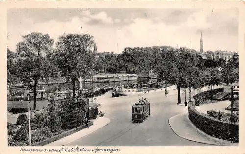 Lot175 Panorama vom Bahnhof Groningen Niederlande Straßenbahn Boot
