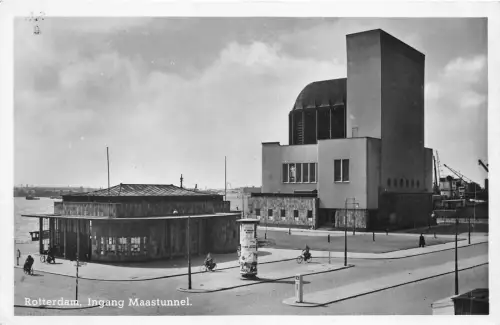 Lot217 Niederlande Rotterdam Ingang Maastunnel Echtfoto