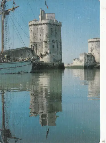 BF28468 la rochelle entree du vieux port ship france front/back image
