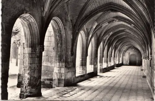 BF13290 cloitre abbaye de fontevrault france front/back image
