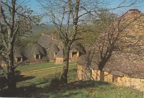 BF24794 perigord noir dans le site perdu du paradou france front/back image