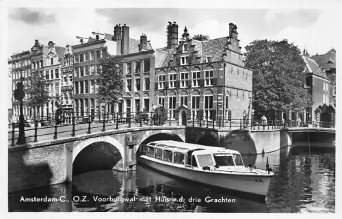 B92863 amsterdam voorburgwal met huis grachten schiff echtfoto niederlande