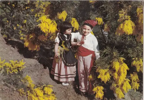 BF25320 enfants child types cote d azur nicois france front/back image