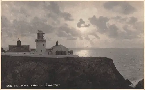 BR68616 Bull Point Leuchtturm UK Richter 9482 Echtfoto