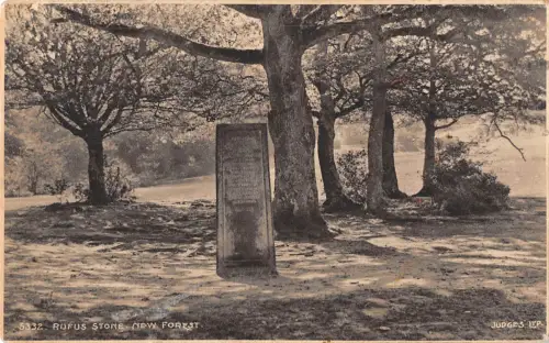 BR69343 Rufus Stone New Forest UK Richter 5332 Echtfoto