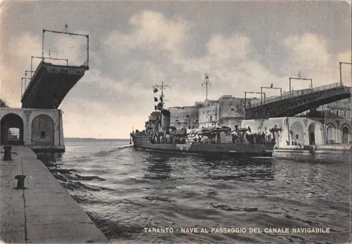 BR56763 Tranto Nave al passaggio del Canale navigabile Schiffsbateaux