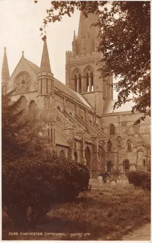 BR69312 Chichester Cathedral UK Richter 5648 Echtfoto