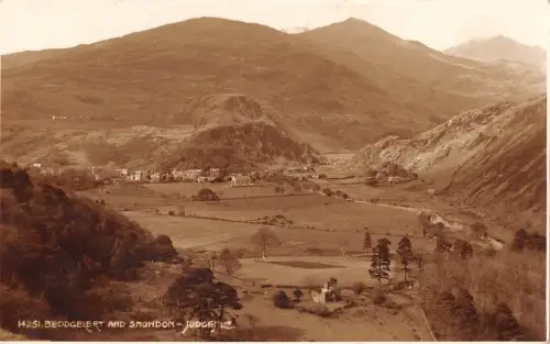 BR69011 beddgeiert und snowdon wales richter 14251 Echtfoto