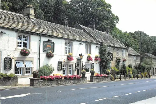 Lot241 uk the queckers inn froggatt edge hope valley debyshire hotel