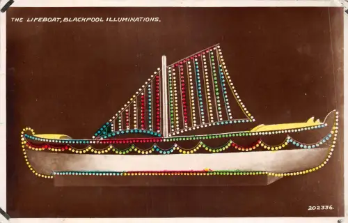 uk51281 Rettungsboot Blackpool Illuminations Echtfoto UK