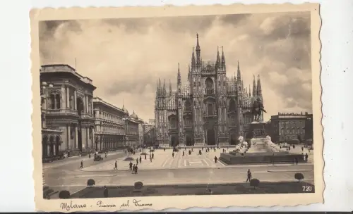 BF33377 milano piazza del duomo italy front/back image