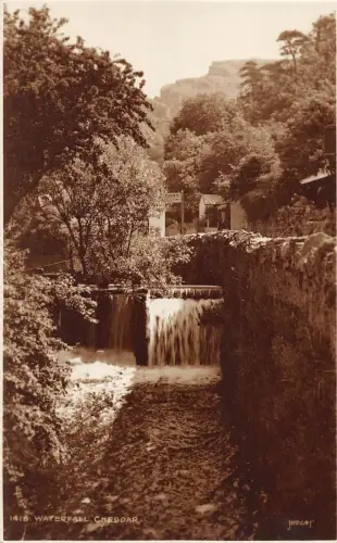 BR68329 Wasserfall Cheddar UK Richter 1418 Echtfoto