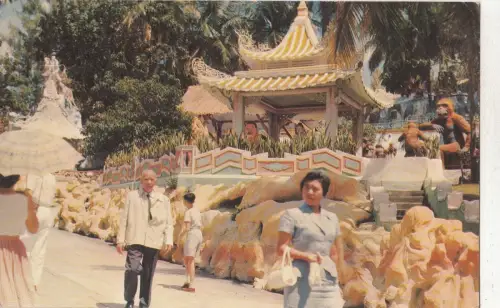BF27940 singapore haw par villa front/back image