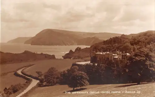 BR96384 Watermouth Castle Combe Martin Richter Valentinstag 17118 Echtfoto UK