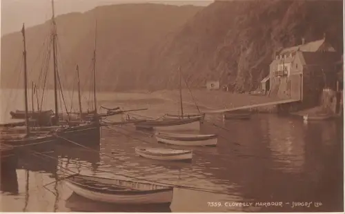 BR96165 Clovelly Harbour Richter 7559 Echtfoto Schiff Bateaux UK
