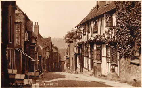 BR69863 Meerjungfrau Gasthaus Roggen 17162 Richter Echtfoto UK