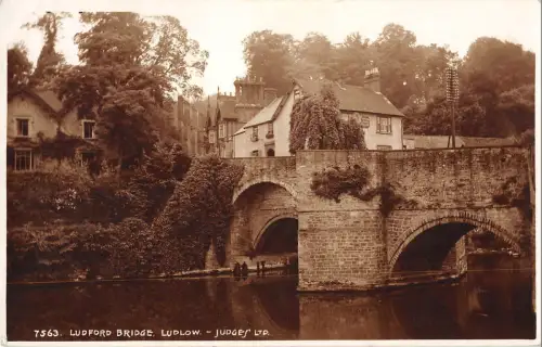 BR99703 Ludford Bridge Ludlow Richter 7563 Echtfoto UK