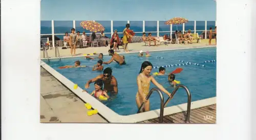 BF24695 luc s mer 14 la piscine france front/back image