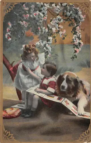 Lot222 Kind schaut Bilder an und ein Hund Tier UK Blumenkinder