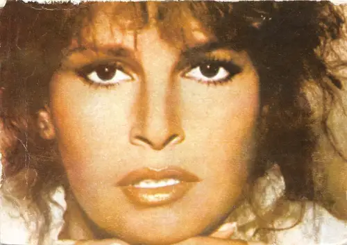 B55901 Raquel Welch in 100 de Karabiner Filmstar