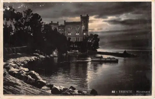 B39522 Triestre Miramare italy