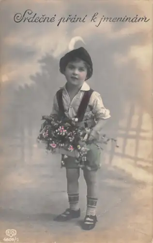 us379 Mädchen mit Blumen Grüße Slowakei Tschechien