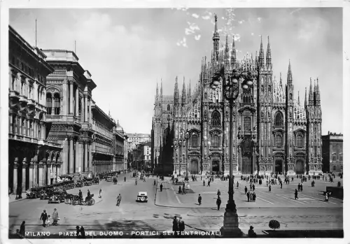 BF34714 milano piazza del duomo portici italy front/back scan