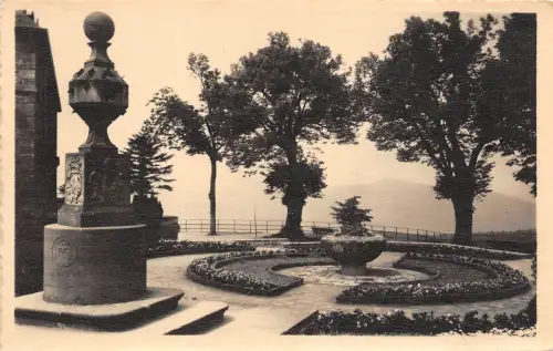 B56098 Mont St Odile La Terrase et l`aile nord du couvent france