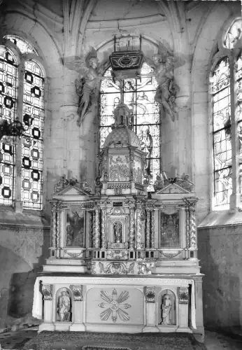 B56210 Eglise de St Maure Maitre autel france