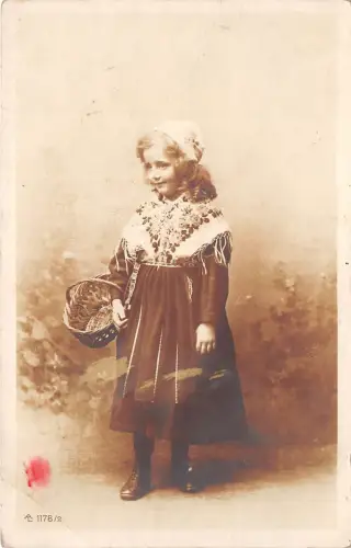 B39283 Kind Enfant Mädchen