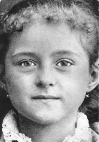 BR19562 Visage de therese a huit ans child enfant france