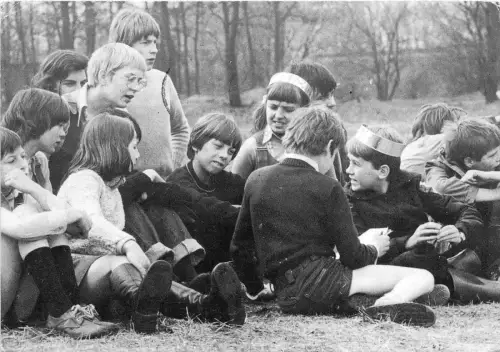 BR19813 Bivak necht Familiespel Kinderkind