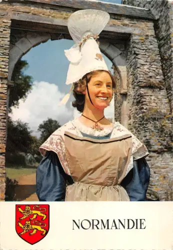 B99251 Normandie Frau Houlme Paysanne Frankreich Kostüme Typen Ethnie Folklore