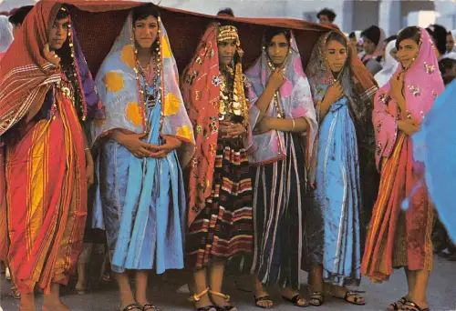 BT13104 Tunesien Trachten Trachten Folklore Tunesien