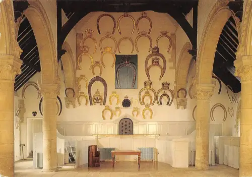 B102432 Interieur of Great Hall Oakham Castle UK
