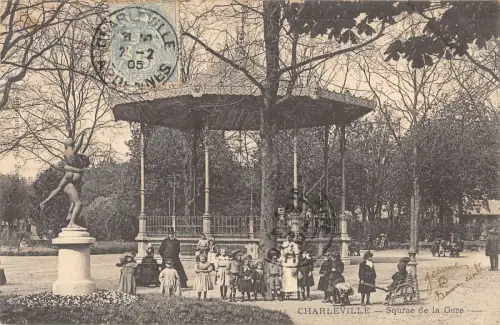 B106583 Frankreich Charleville Square de la Gare Promande