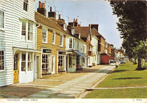 B104507 tenterden high street uk