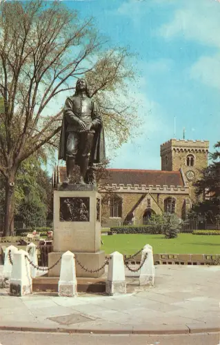 BR67167 St Peter Street Bedford St Bunyan Statue UK 14x9cm