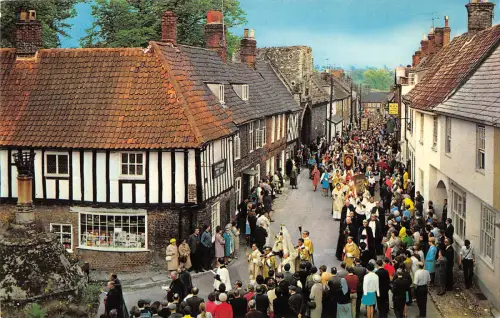 uk11362 walsingham high street porcession at the annual national pilgrimage uk