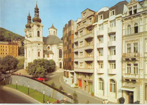 B110424 Tschechische R. karlovy Vary renovierte Heilhäuser, Kirche Maria Magdalena