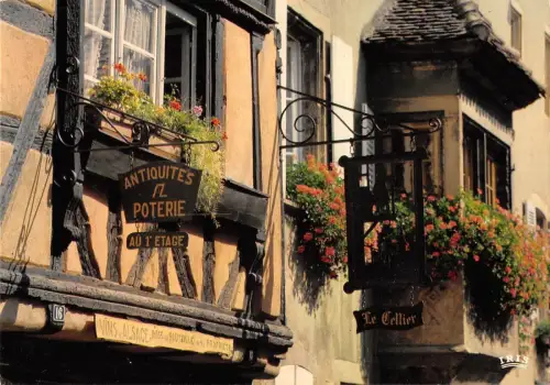 BR85183 turckheim maison alsacienne a colombage et oriel france