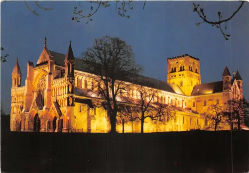 uk43329 verulamium museum abbey church of st albans uk by night