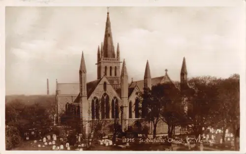 uk20648 st nicholas church gt yarmouth real photo uk