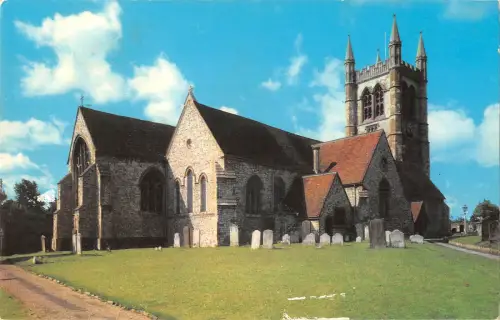 uk4494 st andrews church farnham uk