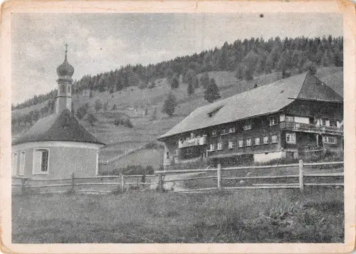 BR57194 Deutsche Heimat Bauernhaus mit Kapelle Schwarzwald Kirche Germany