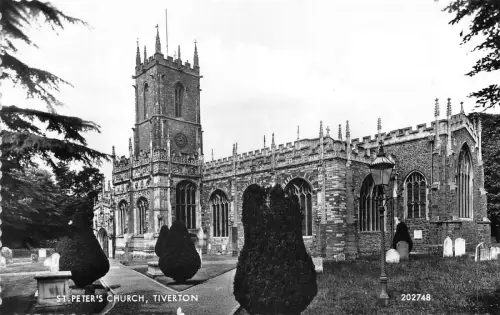 br108816 st peters church tiverton uk