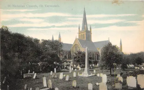 BR60363 st nicholas church gt yarmouth uk