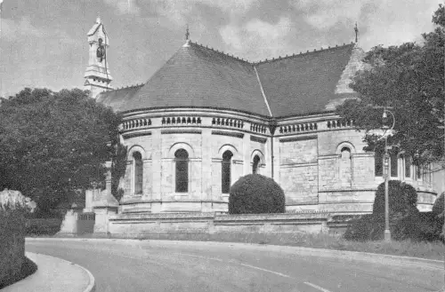 uk4850 st peters church portland uk