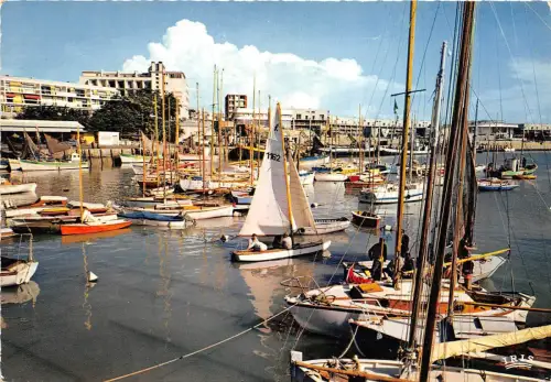 BR22301 Royan le Port Schiff Bateaux Frankreich